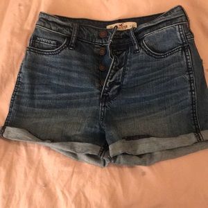 Hollister High rise shorts